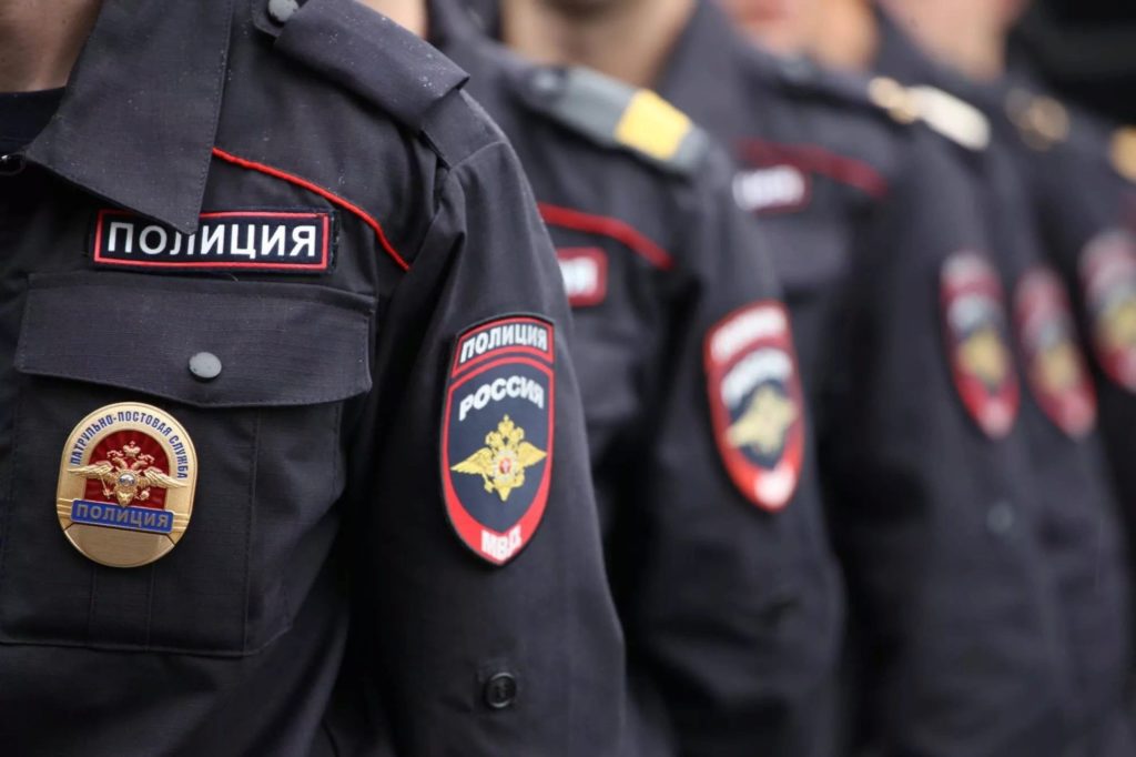 В Ярославле полицейскими задержан местный житель с крупной партией наркотиков